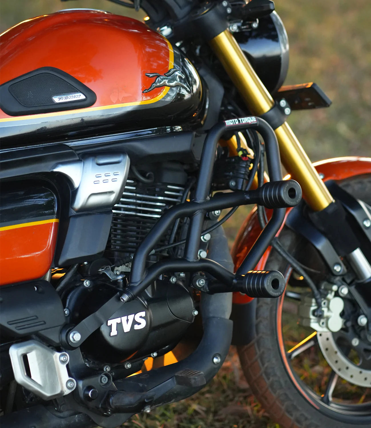 MOTO TORQUE CRASH GUARD WITH SILDER FOR TVS RONIN