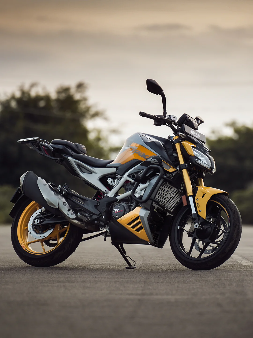 Legundary Gopher Luggage Carrier For Apache RTR310