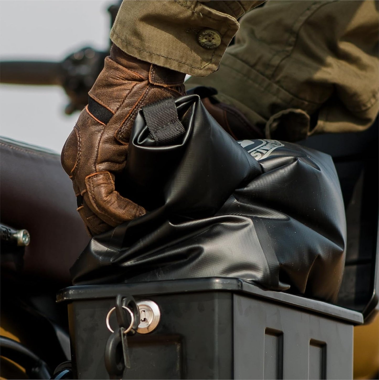 Royal Enfield Black Commuter Waterproof Inner Bag for Meteor 350 New Classic 350 Reborn