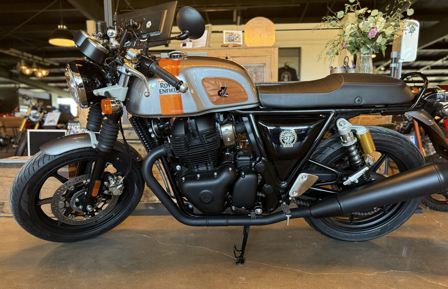 Leather Union Jack Tan Tank Pad with Tan Thread Genuine Leather for Royal Enfield Continental Gt 650