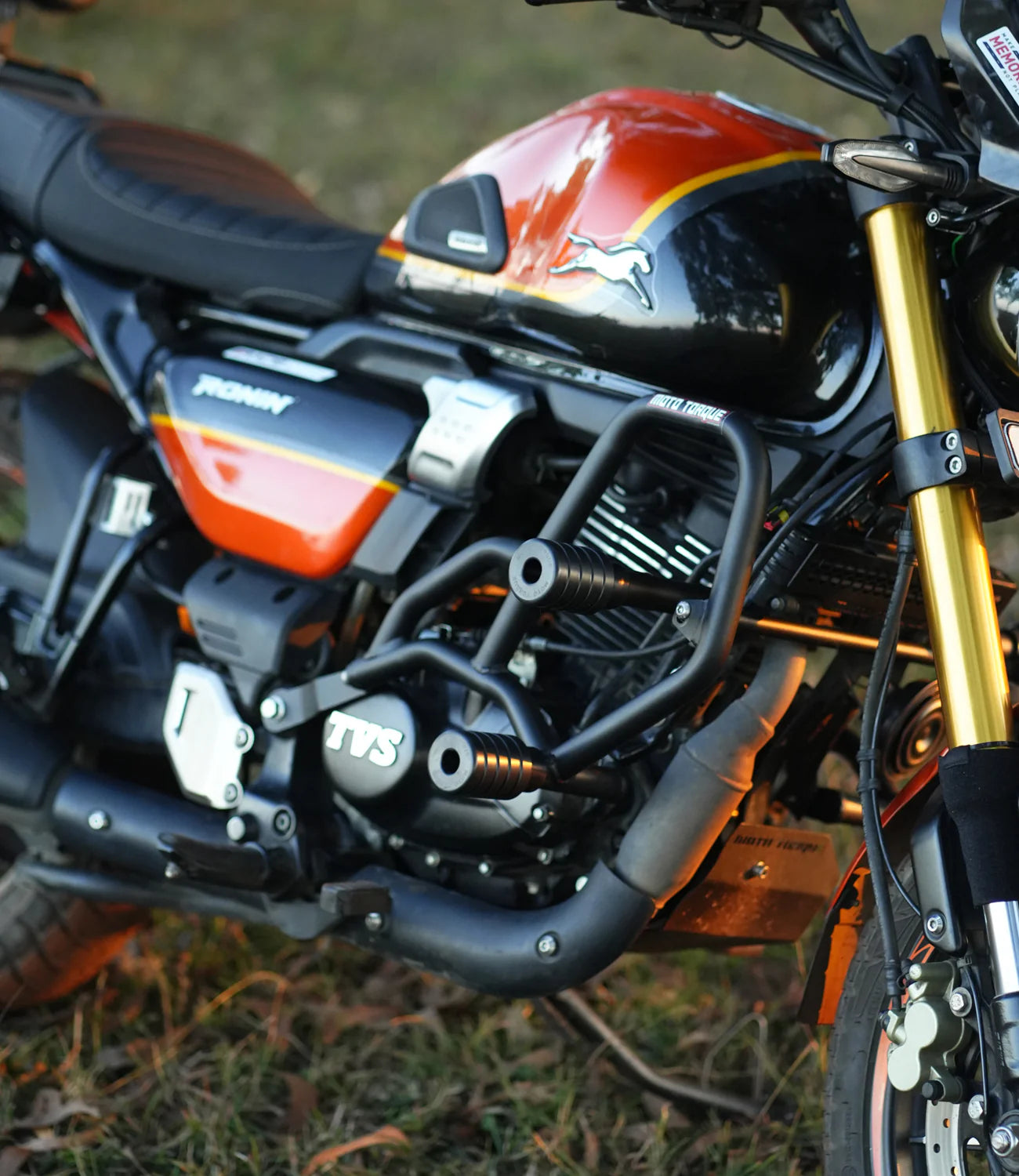 MOTO TORQUE CRASH GUARD WITH SILDER FOR TVS RONIN