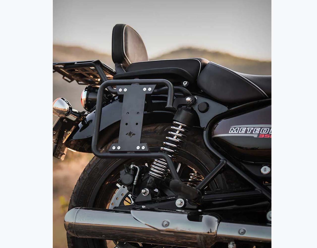 Legundary Aragorn Saddlestay For Royal Enfield Meteor 350