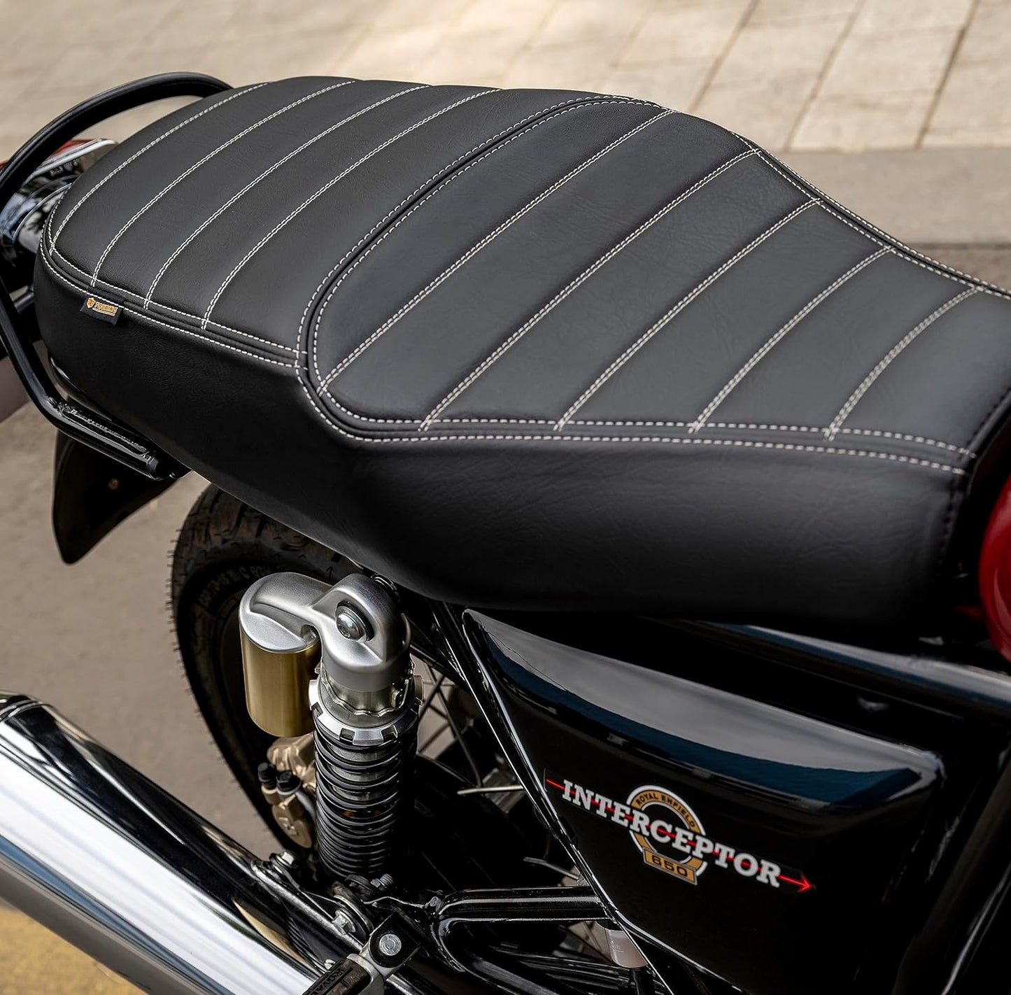 Royal Enfield Black Deluxe Touring Dual Seat for Interceptor 650