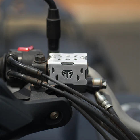 MOTO TORQUE FRONT MASTER CYLINDER GUARD (SS) FOR HONDA NX 200/CB 200X