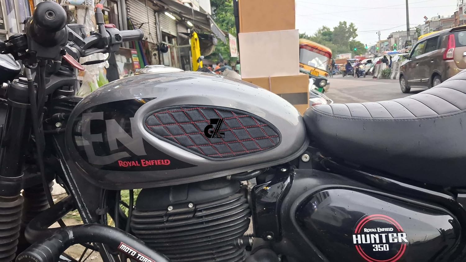 Genuine Leather Diamond Black Tank Pads with Red Thread Combo Head Lamp X & Handgrip Straps Pair Olive Compatible With Royal Enfield Hunter 350