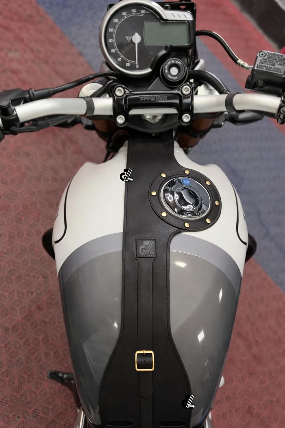 Genuine Leather Motorcycle Tank Strap For Triumph Speed & Scrambler 400