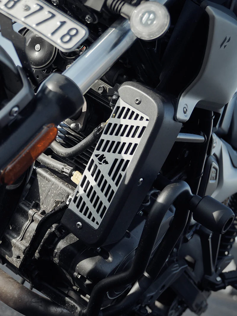 Legundary Vector Radiator Grill Aluminium For Hero Mavrick 440