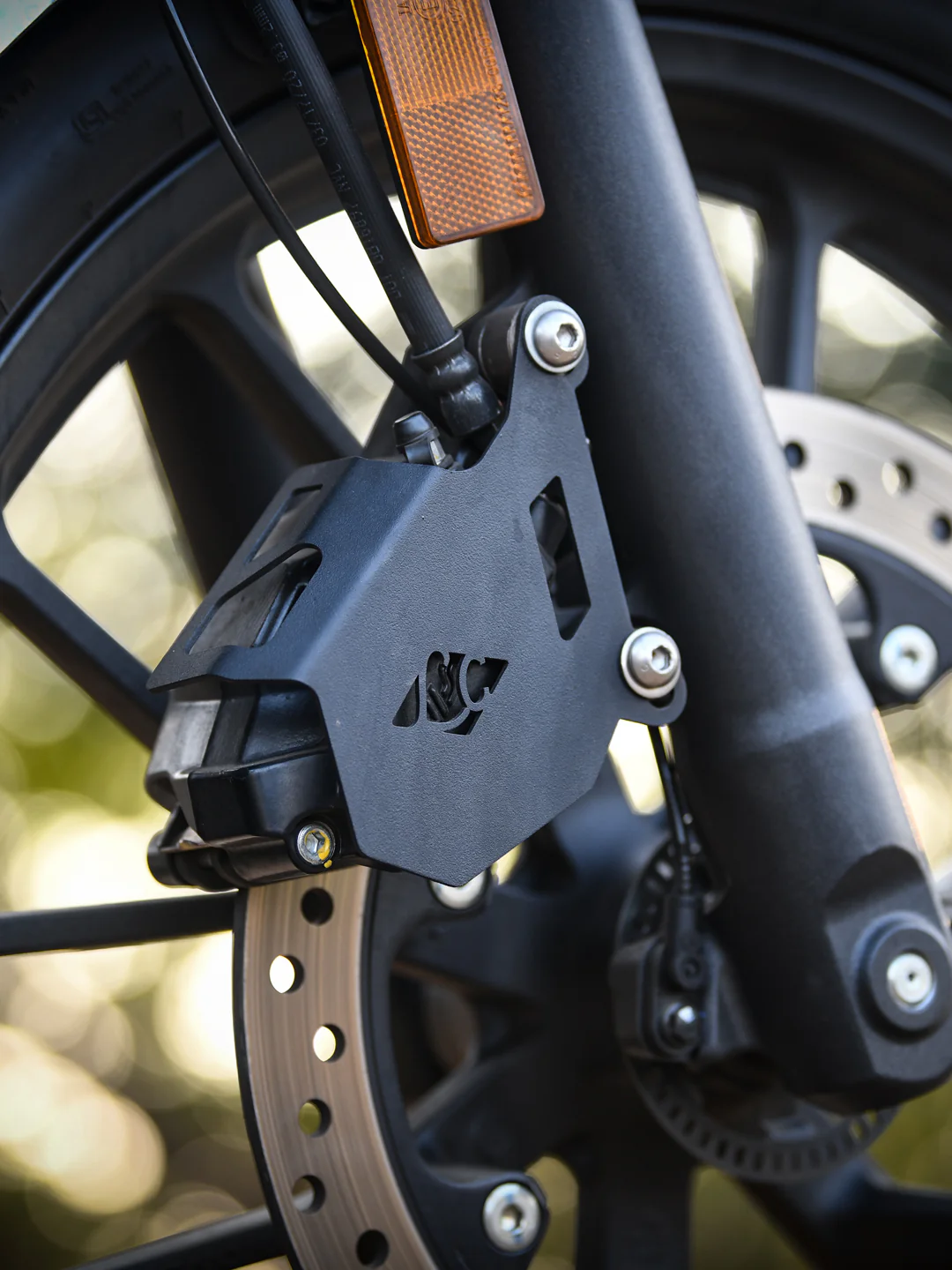 Legundart raider front disc caliper guard For Honda Hness350