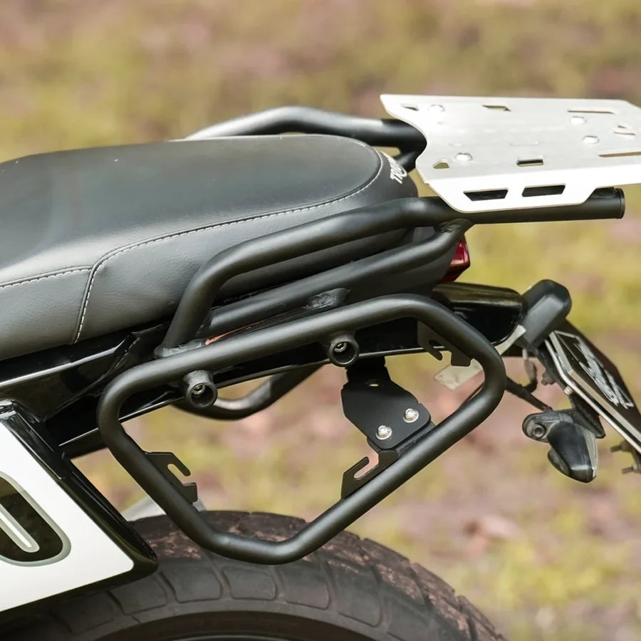 LEGUNDARY AVIATOR SADDLESTAY BLACK FOR TRIUMPH TRACKER 400