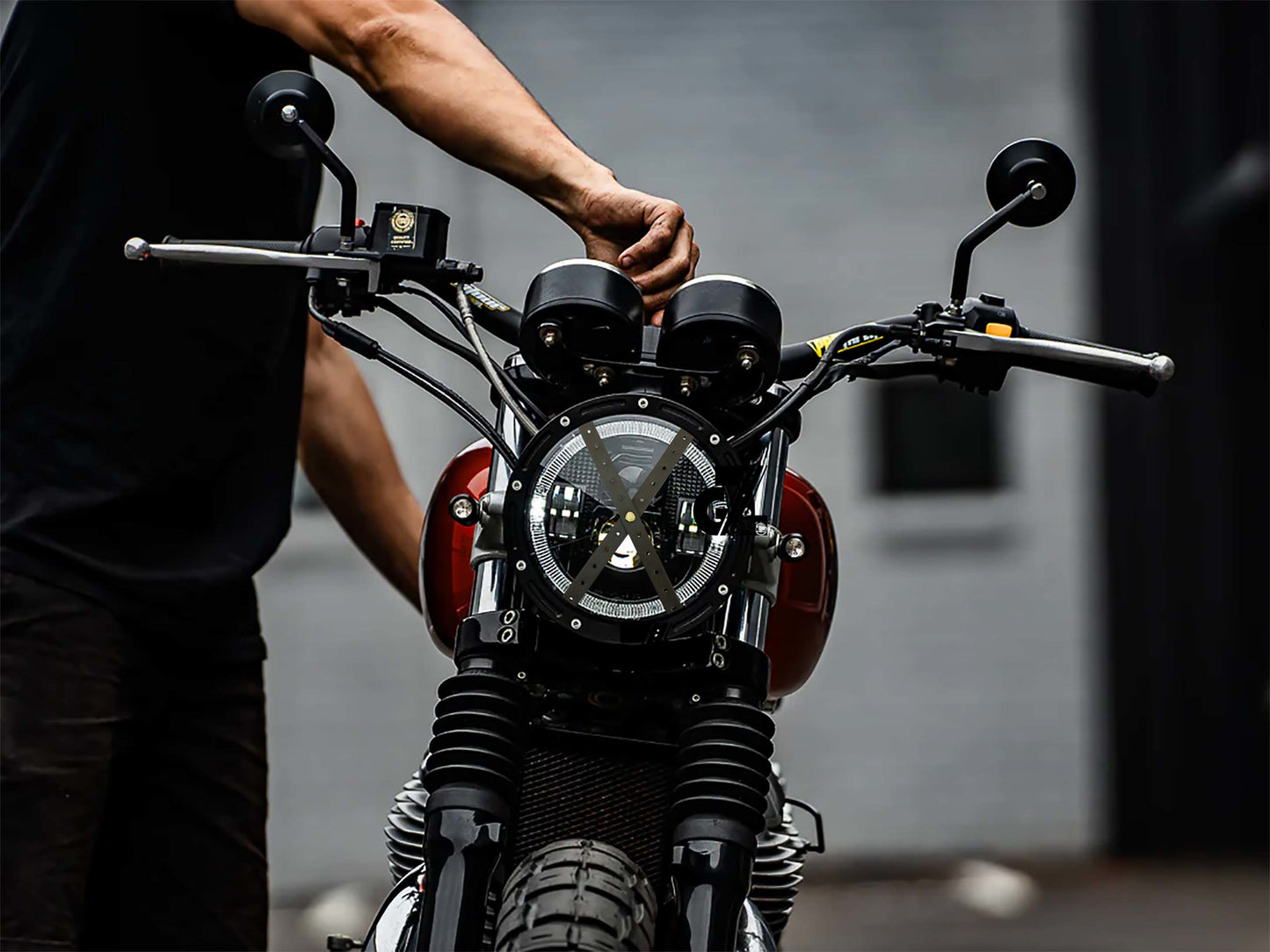 Leather Sticker Head Lamp X Perforated & Handgrip Straps Pair Olive For Triumph Motorcycle