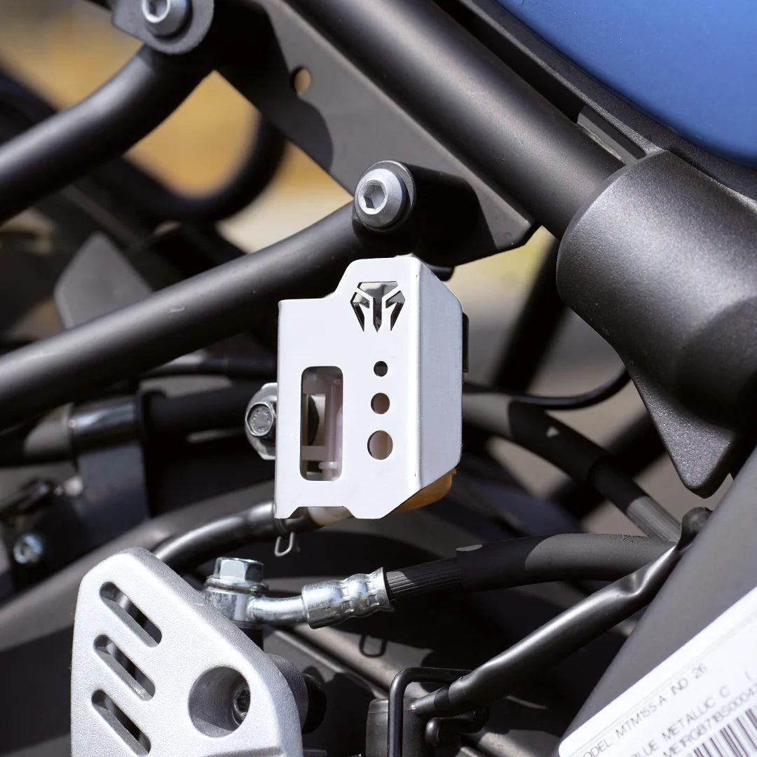 MOTO TORQUE RESERVOIR OIL GUARD (SS) FOR YAMAHA XSR 155