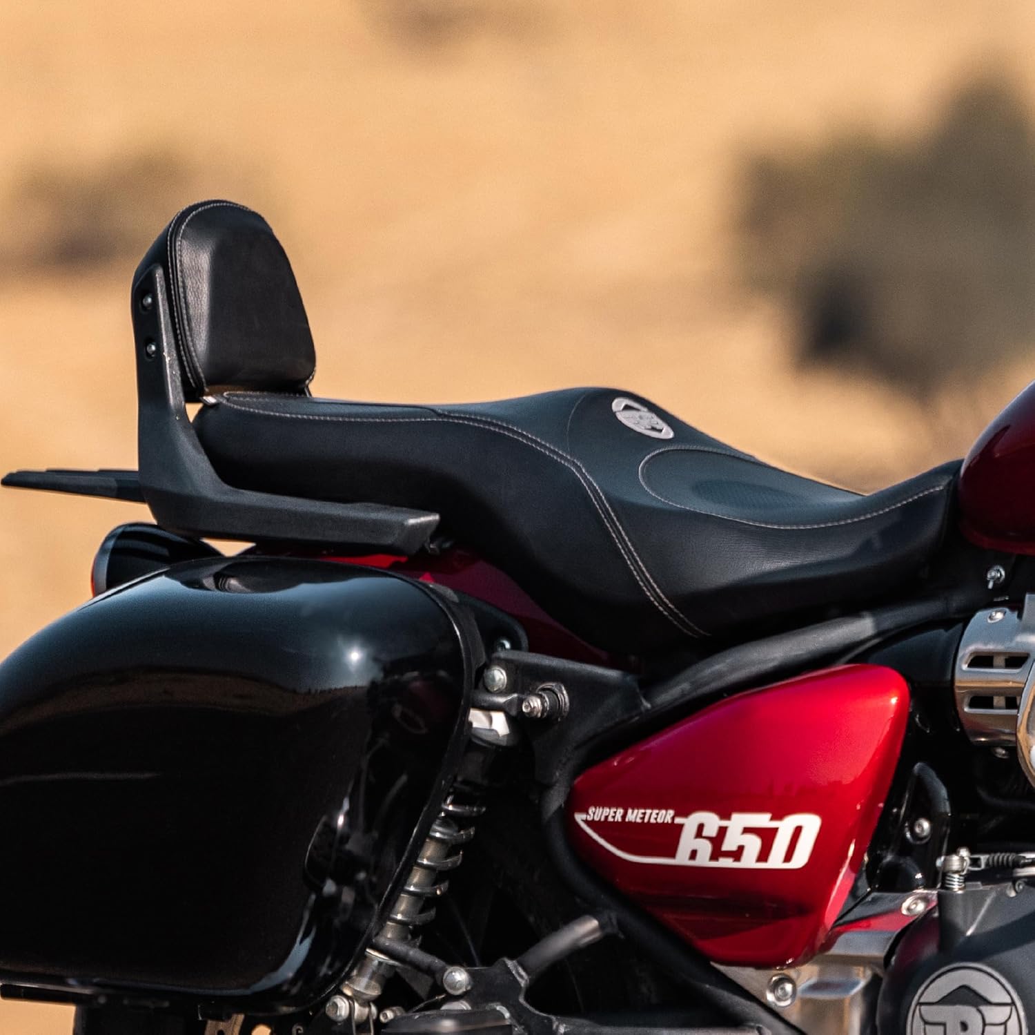 Royal Enfield Deluxe Touring Dual Seat And Backrest Kit For Super Meteor 650